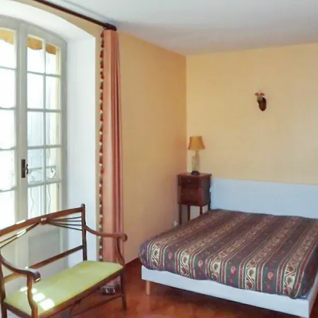 Apartment 1 Bedroom With A Furnished Terrace And Swimming Pool Access!