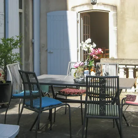 Apartment 1 Bedroom With A Furnished Terrace And Swimming Pool Access!