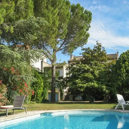 1 Bedroom With A Furnished Terrace And Swimming Pool Access! Saint-Remy-de-Provence